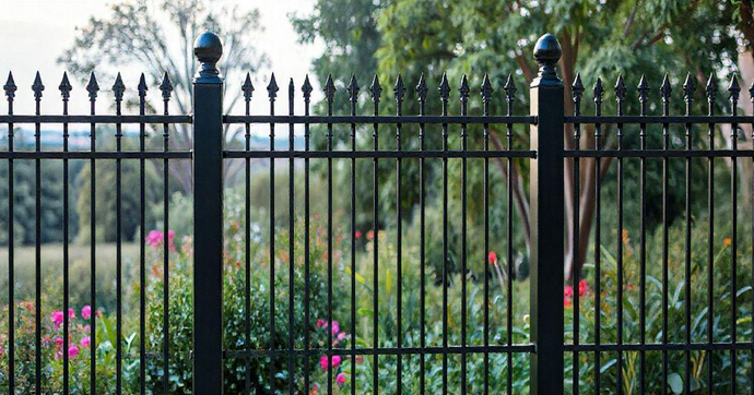 Gradil para Fechamento: Seguran&ccedil;a e Estilo