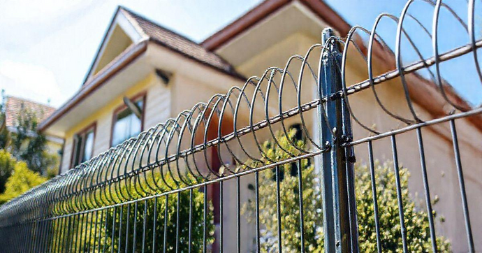 Pre&ccedil;o concertina instalada &eacute; um fator importante a considerar na seguran&ccedil;a do seu im&oacute;vel. Descubra os valores e benef&iacute;cios.
